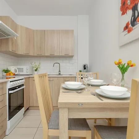 Citylink By Renters Apartman Varsó